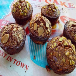 MUFFIN ΜΕ ΦΥΣΤΙΚΙ 105gr